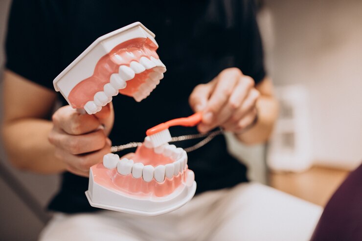 Dental Etiquette: Dos & Don’ts Before Your Appointment