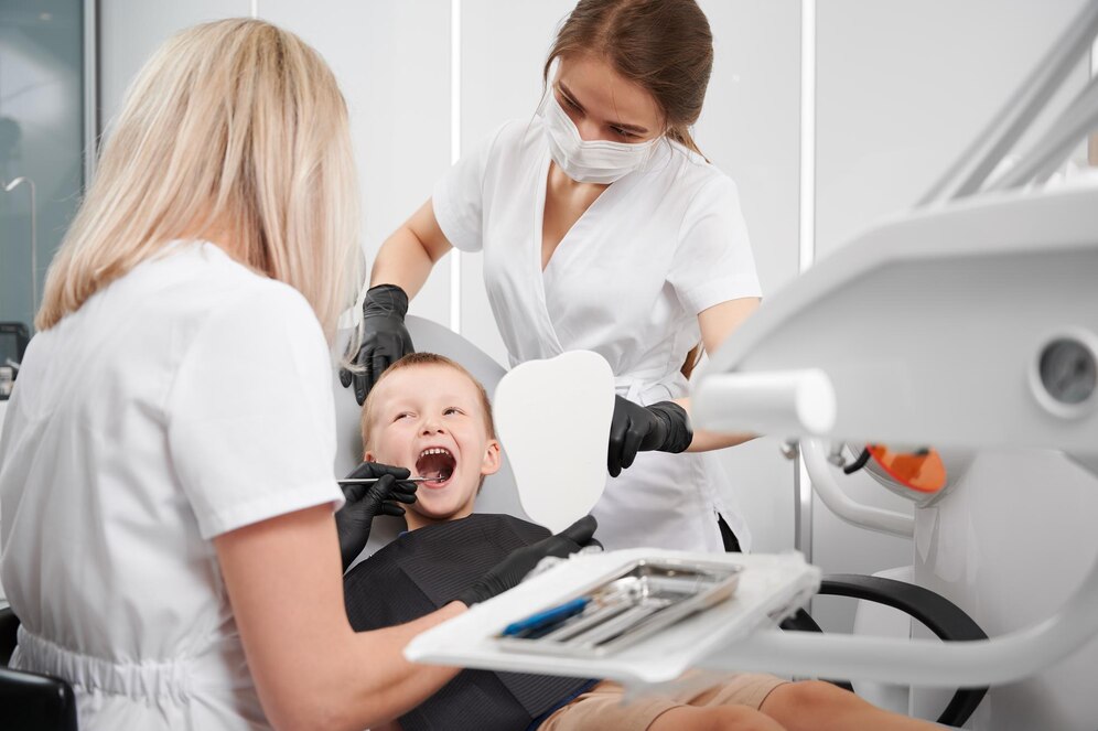 Early Childhood Dental Care: A Guide to Teeth Development in Children